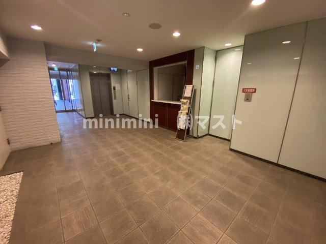 大阪市西区北堀江１丁目の賃貸マンションのロビー