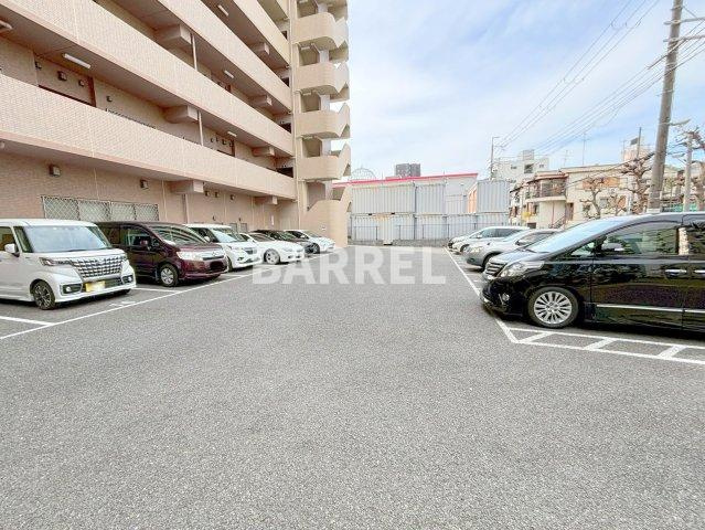 和の杜の駐車場