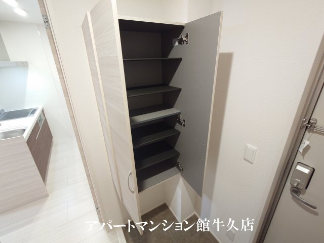 D-Invest栄町の収納