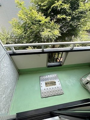 シュペリュールコートのバルコニー