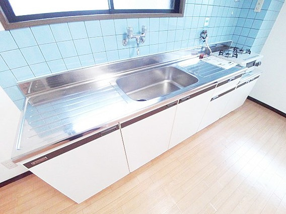 神戸市東灘区住吉東町２丁目の賃貸マンションのキッチン