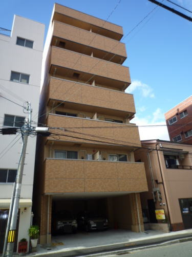 神戸市中央区日暮通１丁目のアパート