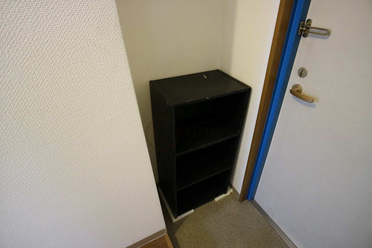 神戸市東灘区深江本町３丁目の賃貸マンションの玄関