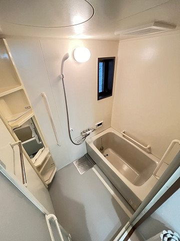 西宮市甲子園口３丁目の賃貸マンションの浴室