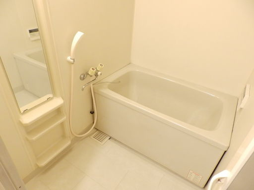 神戸市灘区一王山町の賃貸マンションの浴室