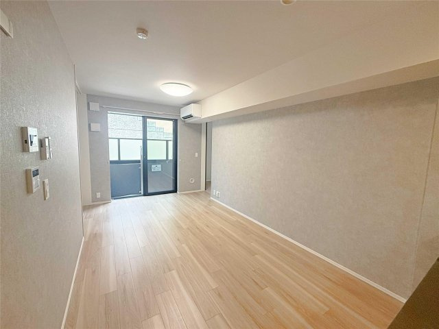 西宮市若松町の賃貸マンションの居間・リビング