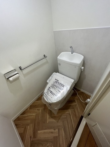 芦屋市打出小槌町の賃貸マンションのトイレ