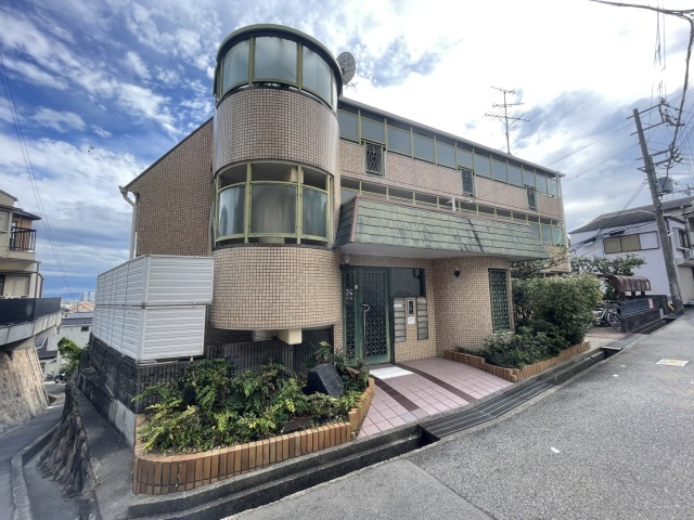神戸市灘区寺口町の賃貸マンション