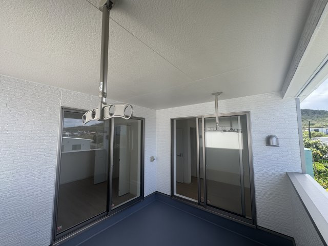 南城市知念安座真　第2（全2棟）ラスト1号棟のバルコニー|1号棟　竿掛け付き♪