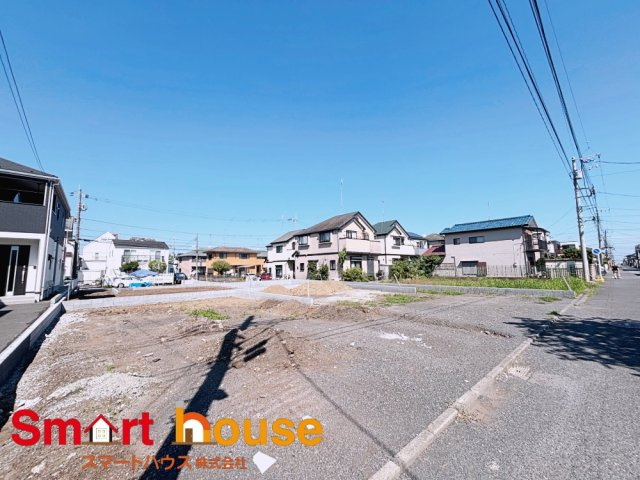 宮下本町１丁目の前面道路含む現地写真