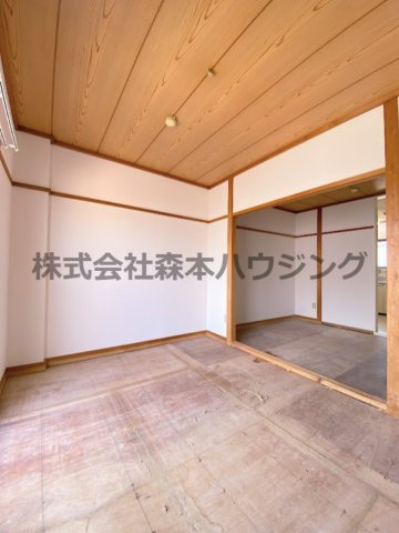 【和室】 | 　WESTヒルズ御堂 | 和室、ちょっとしたくつろぎスペースにいかがでしょうか
※畳が入ります
