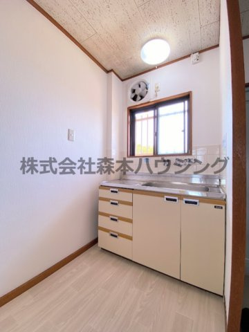 【キッチン】 | 　WESTヒルズ御堂 | お料理しやすいキッチンです