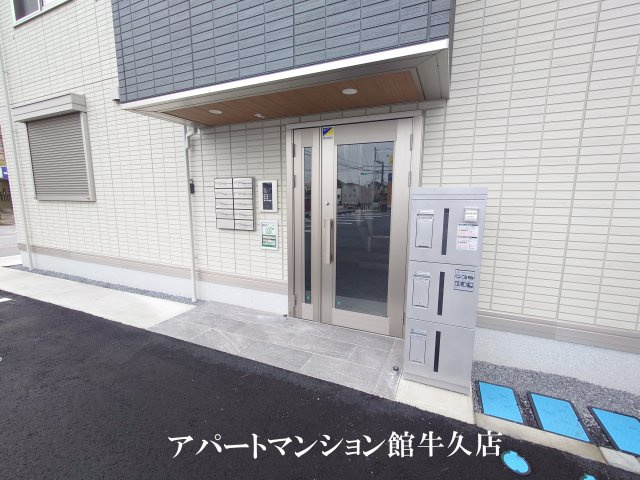 トリシア花水木 Mのエントランス