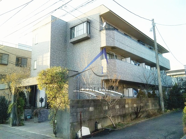 トロワピジョン