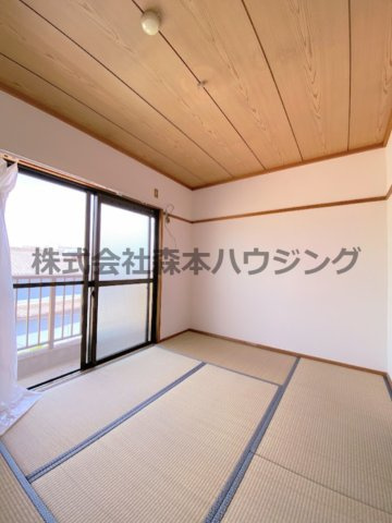 【寝室】 | 　WESTヒルズ御堂 | 寝室にいかがでしょうか