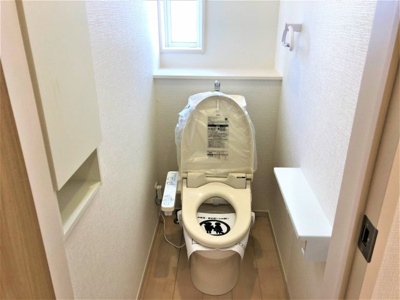 【トイレ】 | クレーデルガーデン葛城市林堂 第2 全2棟 2号棟 | 施工例写真