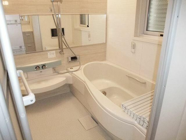 ステュディオ洗足の浴室