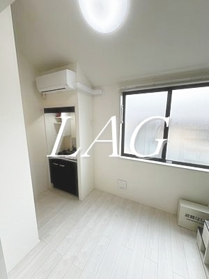 【居間・リビング】 | ハーモニーテラス江原町Ⅲ | 洋室のお部屋です。