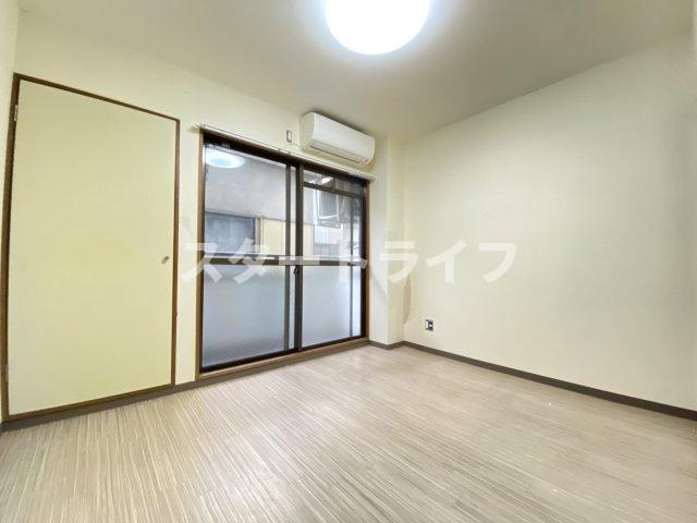 大阪市東淀川区淡路５丁目の賃貸マンションの寝室