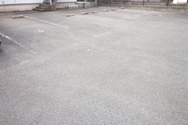 【駐車場】 | セジュール都府楼 | 駐車場