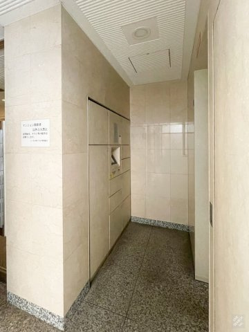 リーガル神戸下山手のその他|不在時でも安心して荷物を受け取れる、便利な宅配ロッカーを設置
