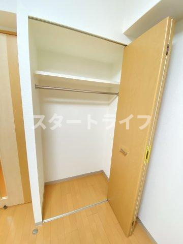 大阪市淀川区西宮原１丁目の賃貸マンションの収納