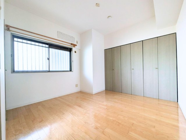 サンクレスタ緑町の洋室|スタンダードな洋室です