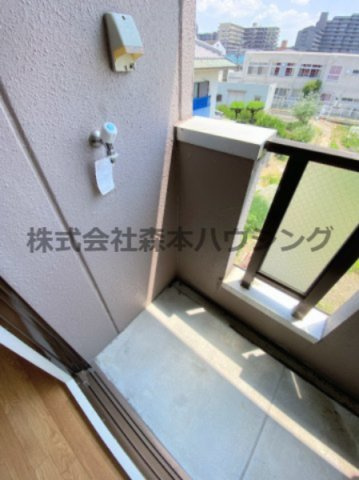 【設備】 | 　エステートTSUKUI | 洗濯機置き場です