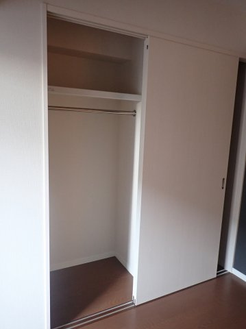 ワイズ柳橋の収納
