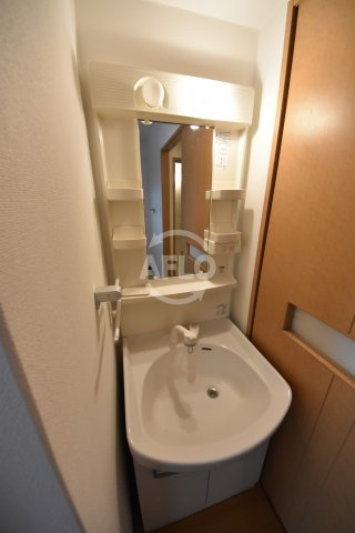 ラナップスクエア南森町ＮＥＸＴＳＴＡＧＥの洗面所|ラナップスクエア南森町ＮＥＸＴＳＴＡＧＥ　独立洗面化粧台
