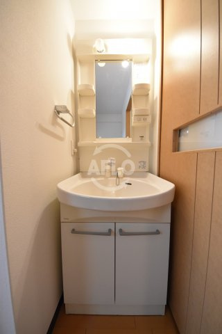 ラナップスクエア南森町ＮＥＸＴＳＴＡＧＥの洗面所|ラナップスクエア南森町ＮＥＸＴＳＴＡＧＥ　洗面脱衣所