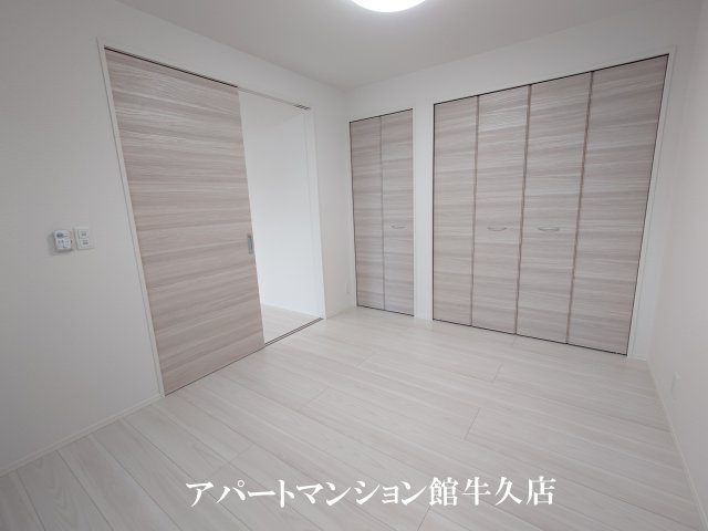 トリシア花水木 Yの寝室