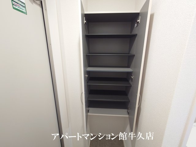 トリシア花水木 Yの収納