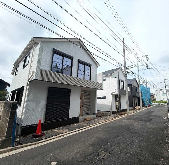 横浜市鶴見区駒岡1丁目 新築戸建て【仲介手数料無料】カースペース2台
