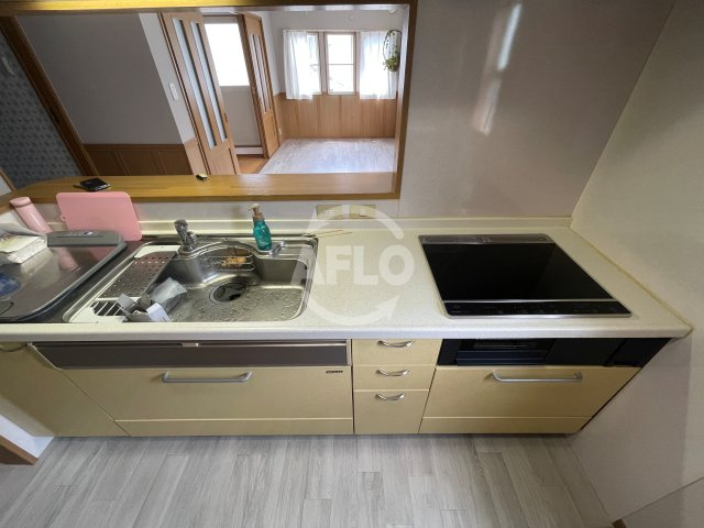 杭全2丁目戸建てのキッチン|杭全2丁目戸建て　キッチン