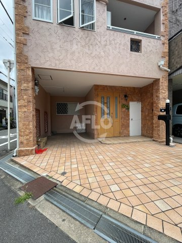 杭全2丁目戸建ての駐車場|杭全2丁目戸建て　駐車場(ハイルーフ可)
