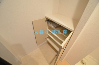 【その他】 | ルネスアヴニール | シューズボックスです