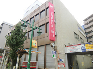 三菱東京UFJ銀行蕨支店 412m