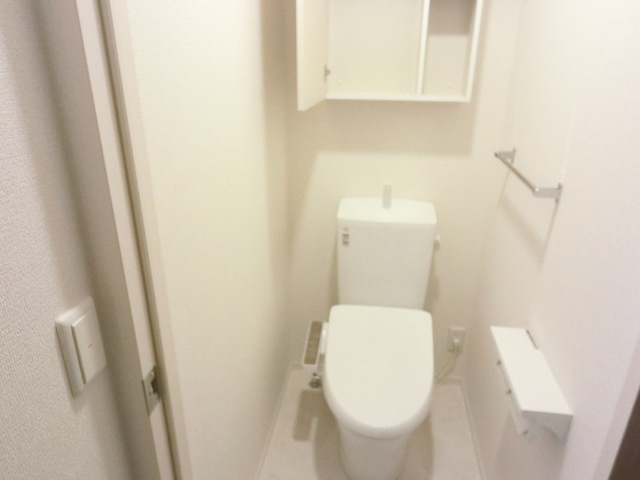 アリビオ前橋のトイレ|温水洗浄便座付きトイレです。