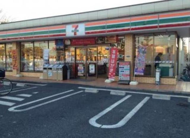 セブンイレブン江戸川東葛西4丁目店 徒歩1分。コンビニ 80m