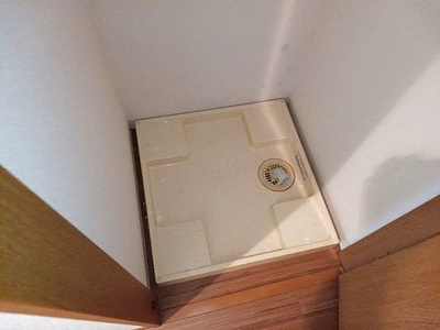 【設備】 | サンテミリオンお茶の水 | 室内洗濯機置き場