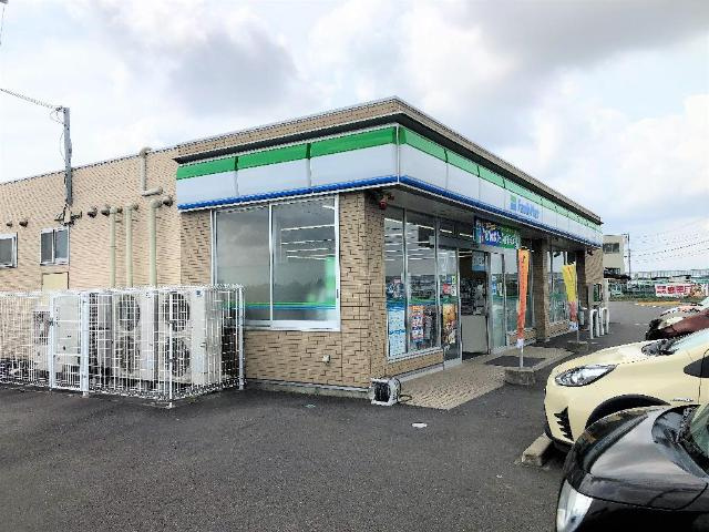 リリーズパレスの周辺|ファミリーマート豊田花園店まで1,358ｍ