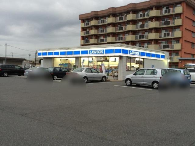 フォレスト　イズミの周辺|ローソン前橋六供町店まで490ｍ