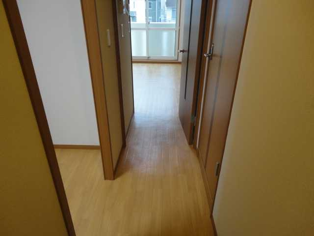 ｆｏｒｅｓｔ　Ｓの内装|廊下