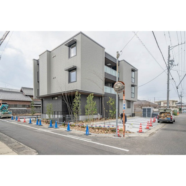 シャーメゾン加納南陽