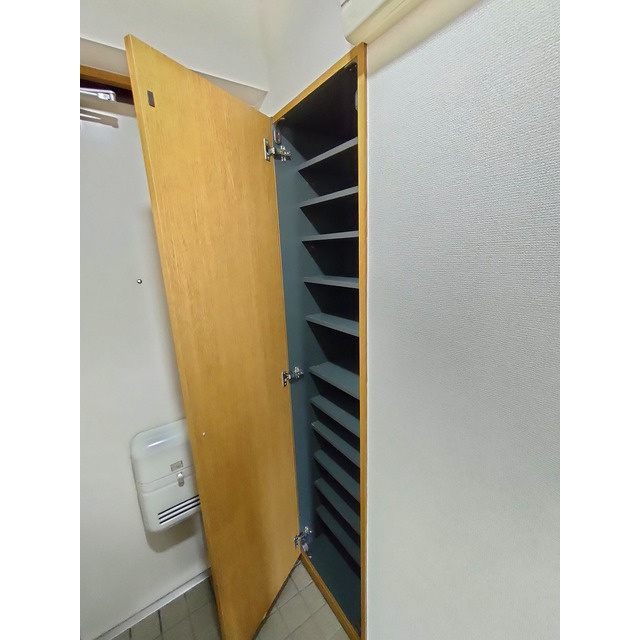 関市鋳物師屋５丁目のアパートの玄関|※204号室の写真になります