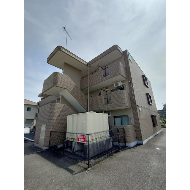関市鋳物師屋５丁目のアパートの外観