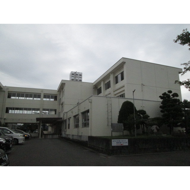 関市鋳物師屋５丁目のアパートの周辺|桜ヶ丘小学校（関市）