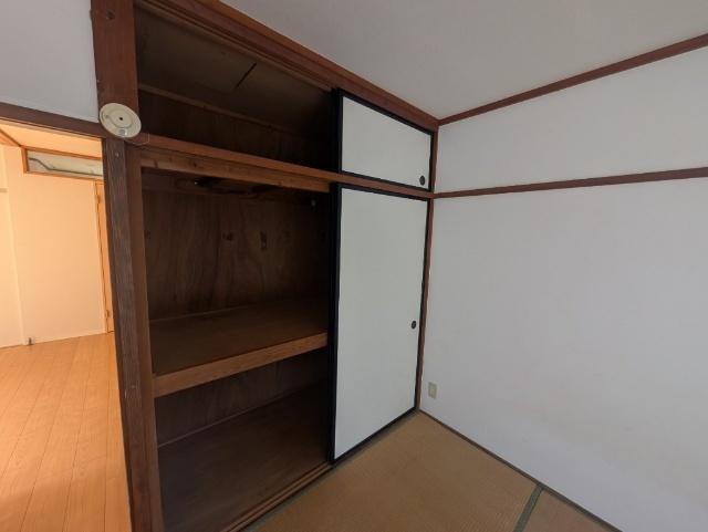宮崎アパートの収納