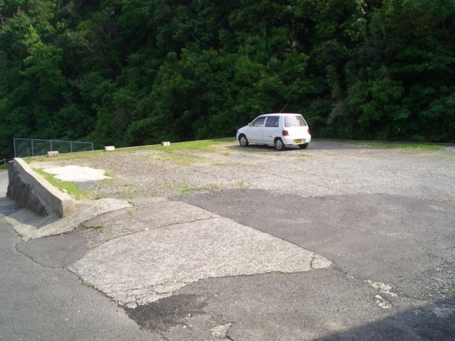 宮崎アパートの駐車場